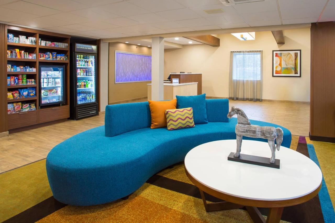 Fairfield Inn Boston Ντέντχαμ Εξωτερικό φωτογραφία