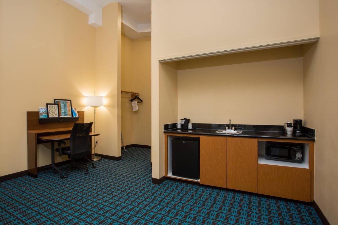 Fairfield Inn Boston Ντέντχαμ Εξωτερικό φωτογραφία